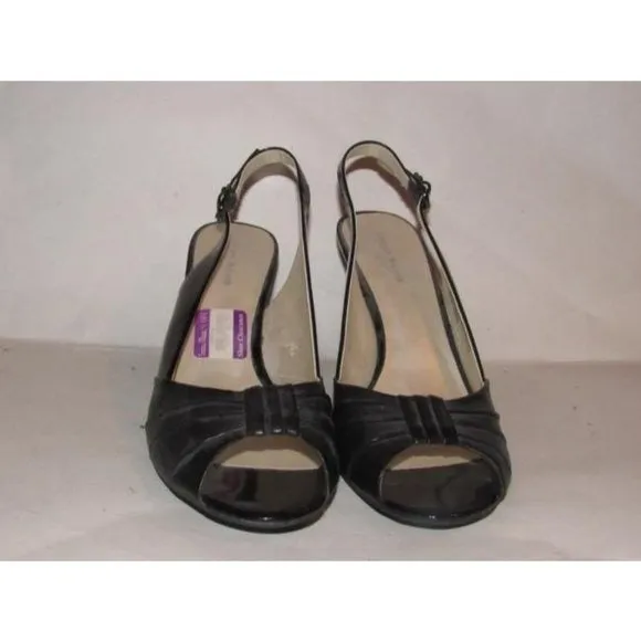 Etienne Aigner, size 9.5B, black leather and patent leather, open toe, 3.5" kitten heels with a sling back style!