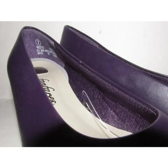 Fanfares Vintage Purple Leather Almond Toe Pump