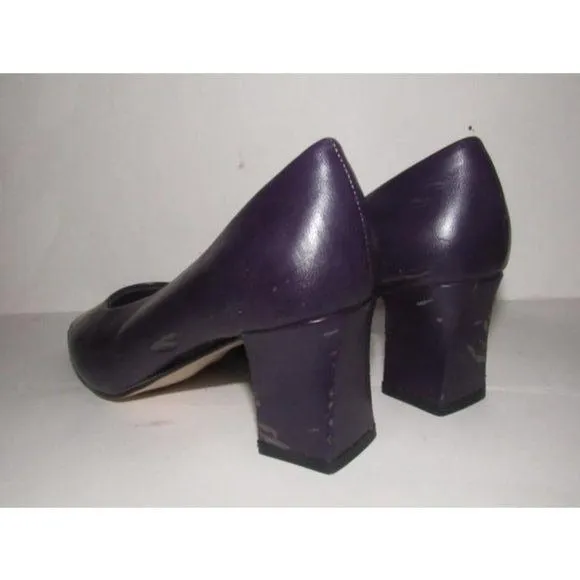 Fanfares Vintage Purple Leather Almond Toe Pump