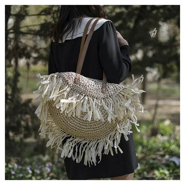 White Round Straw Shoulder Beach Bag-Showtown
